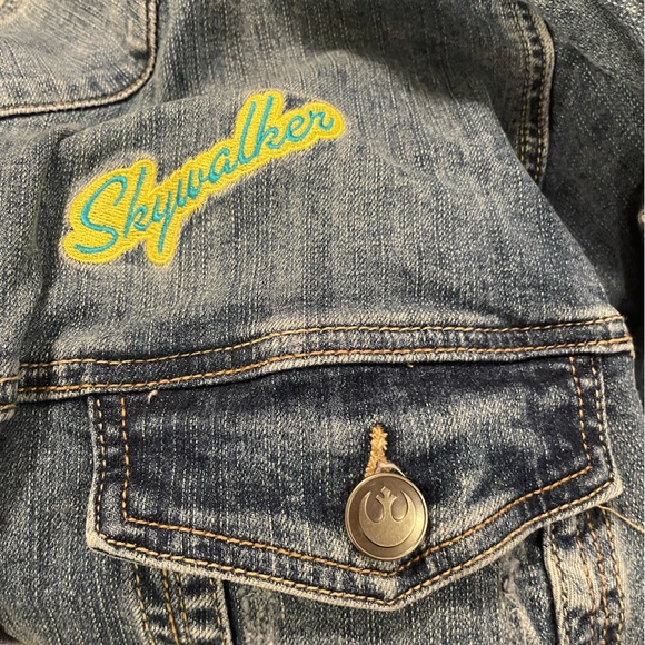 Her Universe Star Wars Leia Organa Patched Denim Jacket 6X US30 - Picture 10 of 14